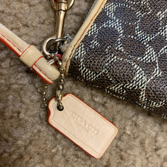 Coach Wristlet with Coral Accents - Picture 3 of 4